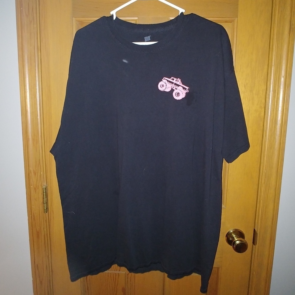 Muddin' Tee - Picture 2 of 3